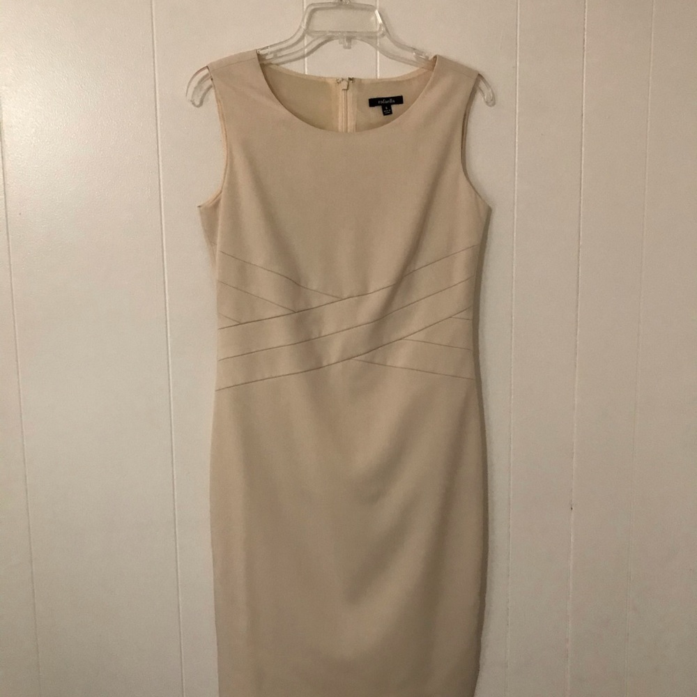 Rafaella Size 6 sheath dress